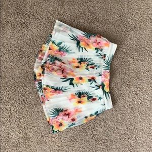 Tropical shorts